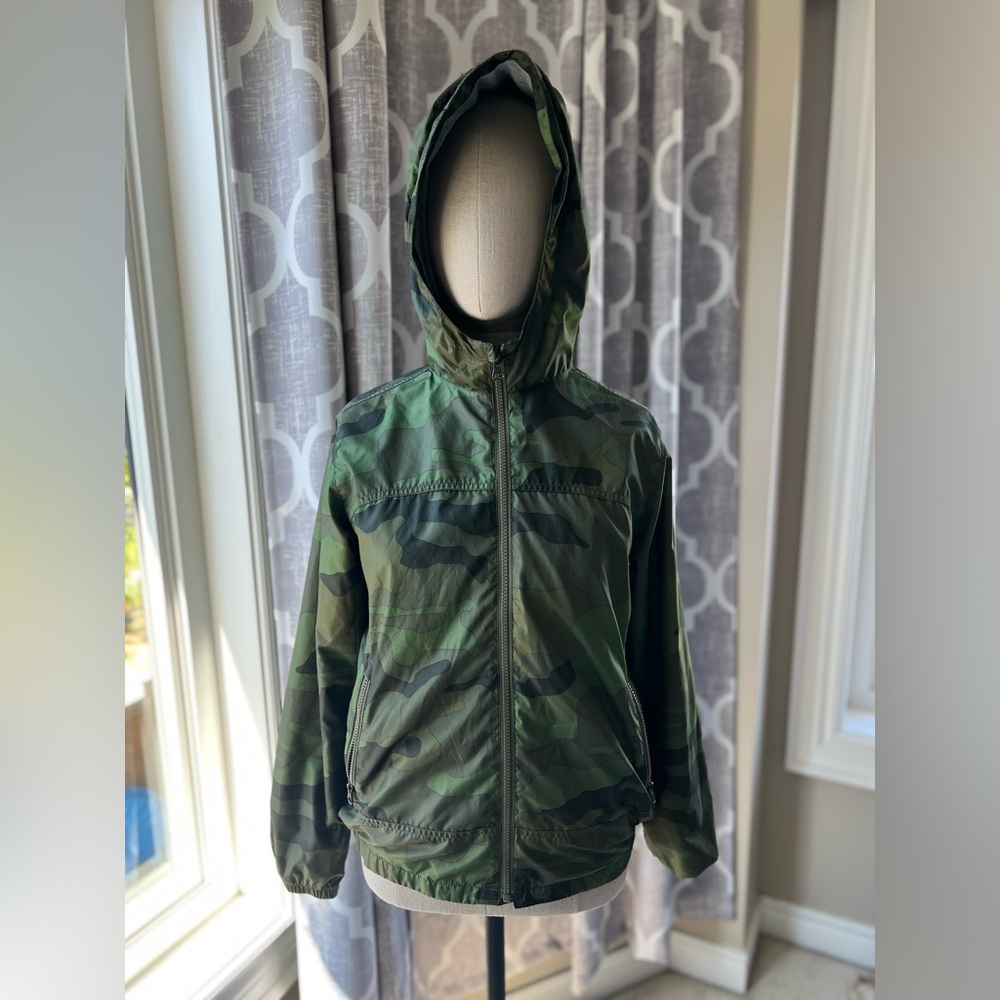 GAP Kids Gray and Green Pullover